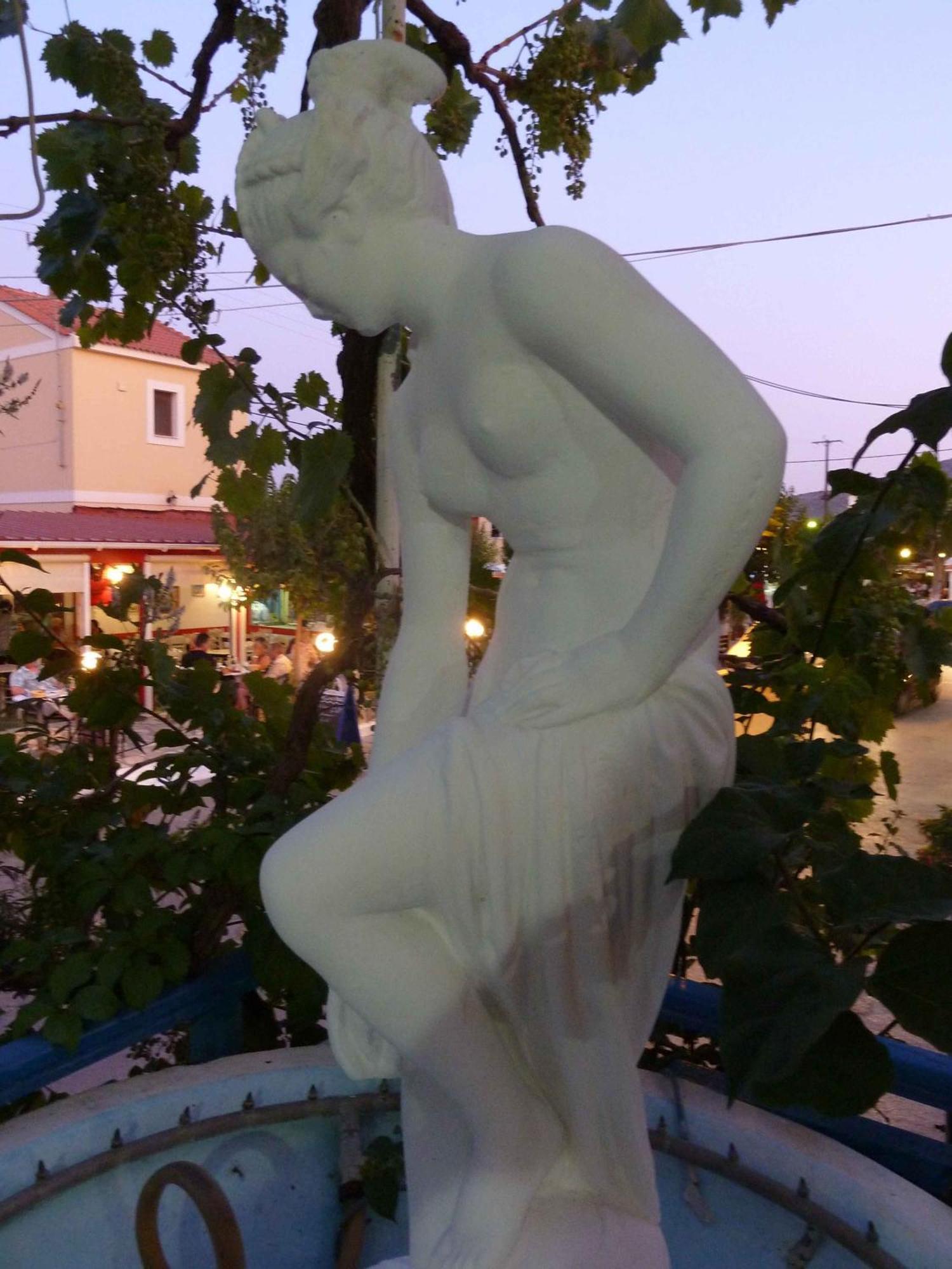 Paris Beach Hotel Ireo  Exterior photo